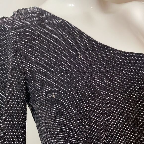 🔥Bardot Dress (new with defect) check the photo sz small #2 - Picture 5 of 10